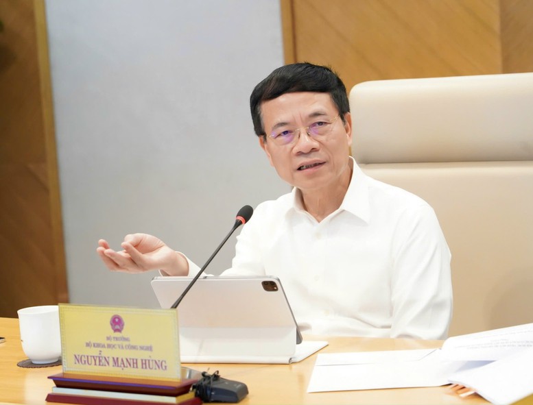 Tăng trưởng hai con số phải dựa vào công nghệ và đột phá thể chế